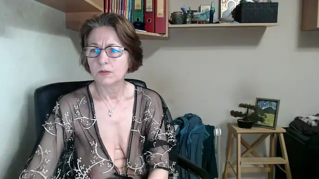 katemodel online show from 05.31.26