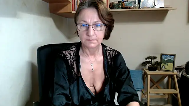 katemodel online show from 07.21.26