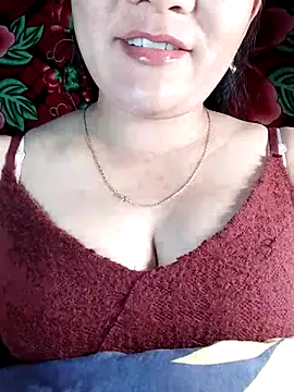 Snapshot of Reina_Fcup01 chatting on 02.03.26 Reina Fcup01 online show from 02.03.26