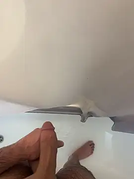 Snapshot of BIGDICK111000 chatting on 02.14.26 BIGDICK111000 online show from 02.14.26