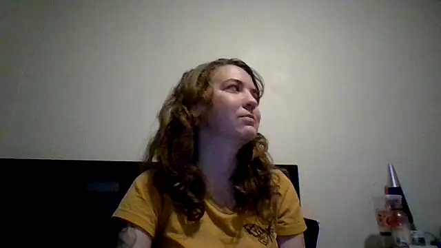 Snapshot of Baby_Kangaroo chatting on 02.05.26 Baby Kangaroo online show from 02.05.26