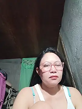 Snapshot of hotpinay_45 chatting on 04.19.26 hotpinay 45 online show from 04.19.26
