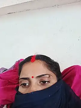 Snapshot of Poojaxx56 chatting on 07.24.26 Poojaxx56 online show from 07.24.26