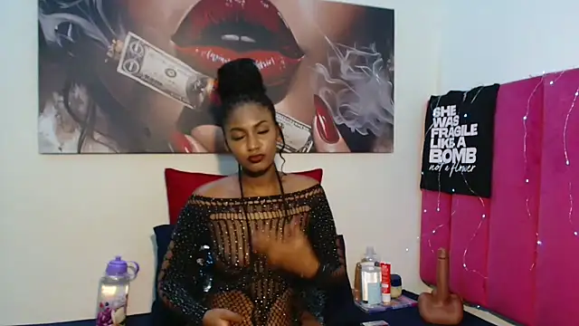 Snapshot of Moreish-06 chatting on 03.21.26 Moreish-06 online show from 03.21.26