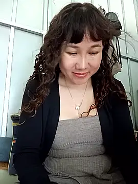Snapshot of Ana-love2026 chatting on 04.22.26 Ana-love2026 online show from 04.22.26
