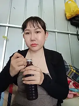 Snapshot of Ana-love2026 chatting on 05.11.26 Ana-love2026 online show from 05.11.26