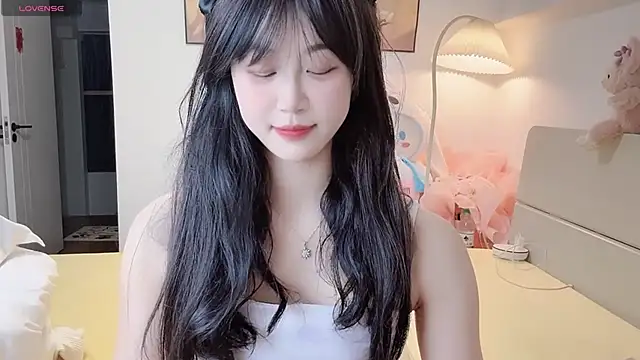 Luminous4173 online show from 04.28.26