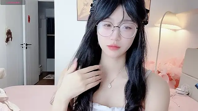 Luminous4173 online show from 07.08.26
