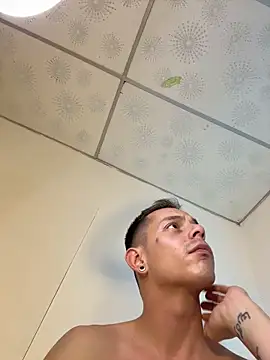 Snapshot of AxelMuller chatting on 02.03.26 AxelMuller online show from 02.03.26