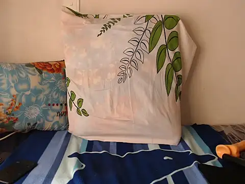 AmaraBlue03 online show from 02.20.26