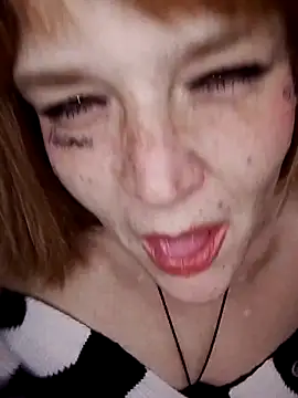 Snapshot of SequereCorTuum chatting on 02.19.26 SequereCorTuum online show from 02.19.26