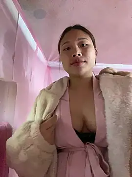 Snapshot of Emxinhka1 chatting on 03.15.26 Emxinhka1 online show from 03.15.26