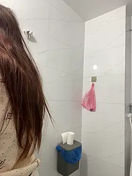 Emxinhka1 online show from 04.25.26