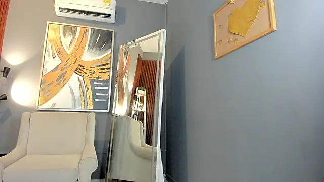 nina swaan online show from 02.11.26