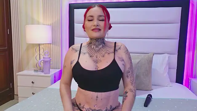 AlejandraMartinezz online show from 02.11.26