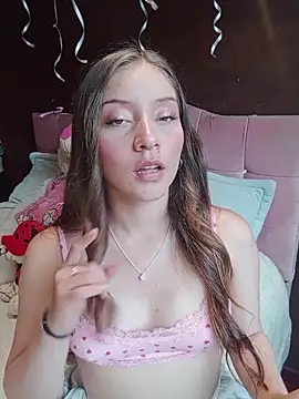 MimiSoftie online show from 04.11.26