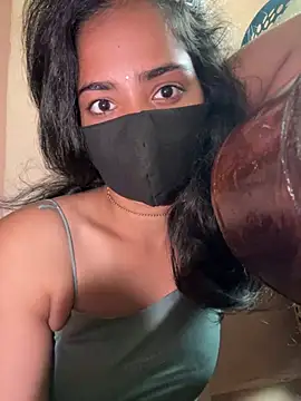 Snapshot of harshali_2012 chatting on 02.11.26 harshali 2012 online show from 02.11.26