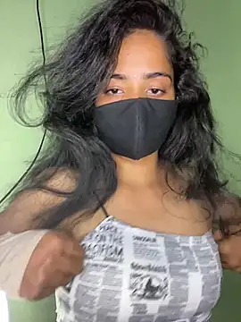 Snapshot of harshali_2012 chatting on 02.16.26 harshali 2012 online show from 02.16.26