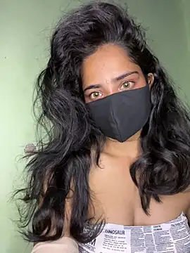 Snapshot of harshali_2012 chatting on 02.20.26 harshali 2012 online show from 02.20.26