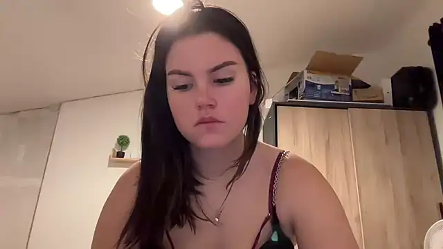 kiaraaaa75 online show from 02.15.26