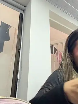 Snapshot of arycooper_ chatting on 03.18.26 arycooper online show from 03.18.26