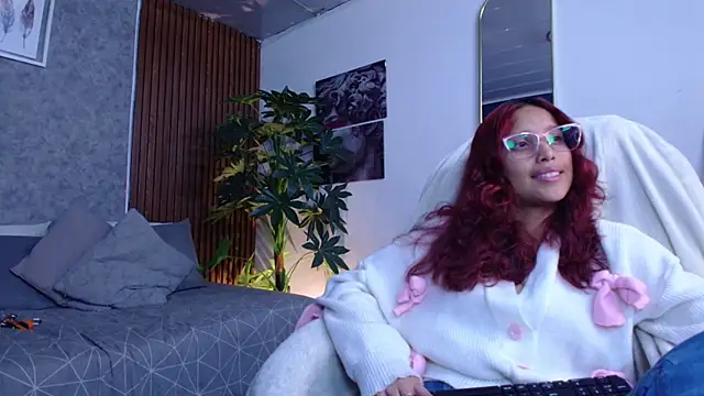 saphire  online show from 02.11.26