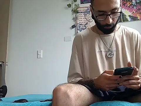 venus midnight online show from 02.15.26