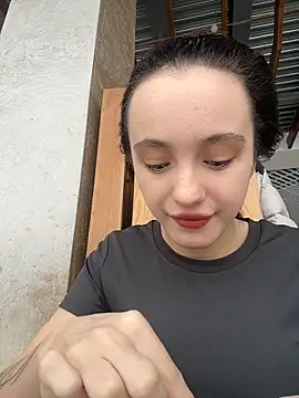 Snapshot of MiaTee chatting on 02.07.26 MiaTee online show from 02.07.26