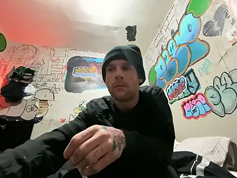 Snapshot of gothboiplzty chatting on 02.13.26 gothboiplzty online show from 02.13.26