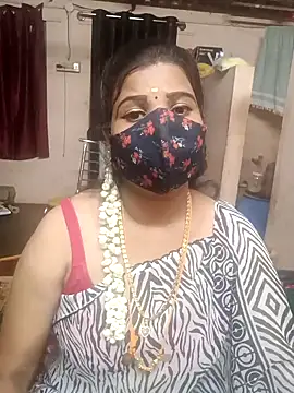 Snapshot of Madhusri_Tamil_Telugu chatting on 04.18.26 Madhusri Tamil Telugu online show from 04.18.26