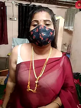 Snapshot of Madhusri_Tamil_Telugu chatting on 04.19.26 Madhusri Tamil Telugu online show from 04.19.26