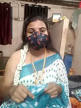 Snapshot of Madhusri_Tamil_Telugu chatting on 04.20.26 Madhusri Tamil Telugu online show from 04.20.26