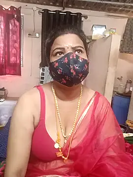 Snapshot of Madhusri_Tamil_Telugu chatting on 04.28.26 Madhusri Tamil Telugu online show from 04.28.26