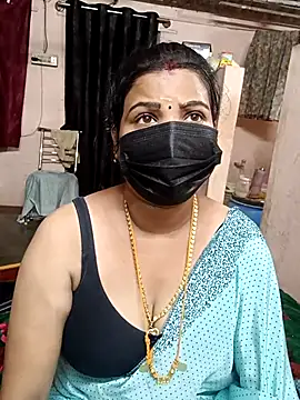 Snapshot of Madhusri_Tamil_Telugu chatting on 04.29.26 Madhusri Tamil Telugu online show from 04.29.26