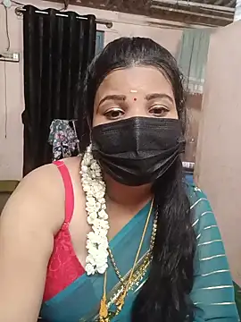 Snapshot of Madhusri_Tamil_Telugu chatting on 05.18.26 Madhusri Tamil Telugu online show from 05.18.26