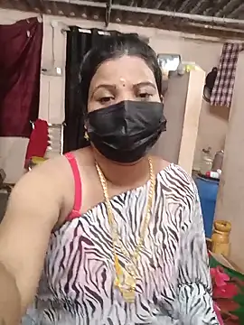 Snapshot of Madhusri_Tamil_Telugu chatting on 05.19.26 Madhusri Tamil Telugu online show from 05.19.26