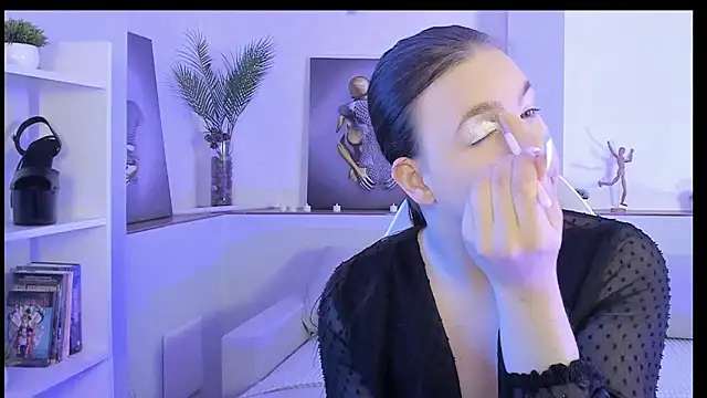 Madison dolly online show from 03.07.26