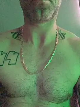 Snapshot of baaller chatting on 02.10.26 baaller online show from 02.10.26