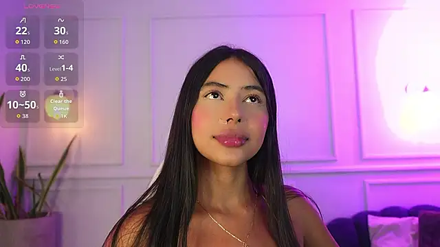 Lia Velez  online show from 03.24.26