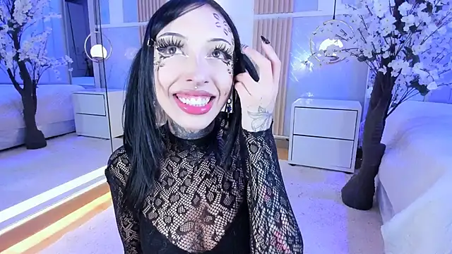 SalemBlackrose online show from 03.15.26