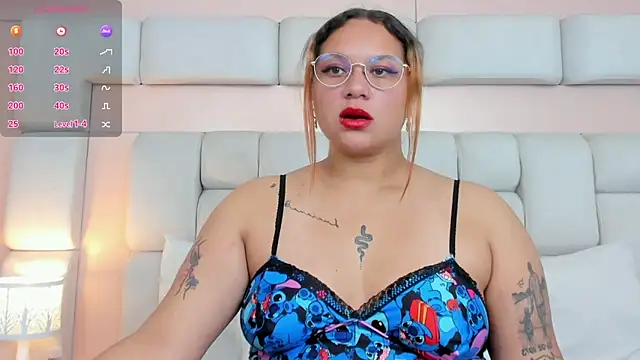 Snapshot of Laurent_glass chatting on 02.25.26 Laurent glass online show from 02.25.26