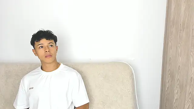 Snapshot of _Alex_Colton chatting on 02.27.26 Alex Colton online show from 02.27.26