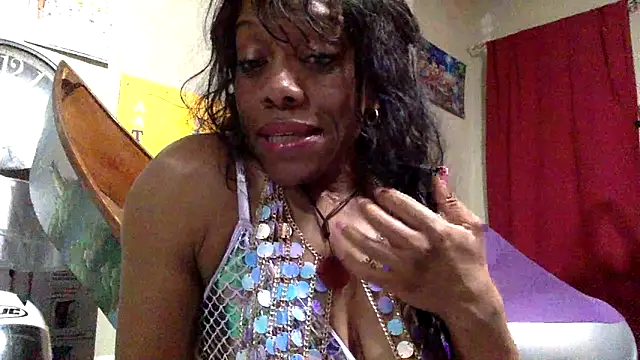 Snapshot of NatalieGainer_goodies chatting on 02.11.26 NatalieGainer goodies online show from 02.11.26