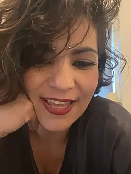 eva luz online show from 05.05.26