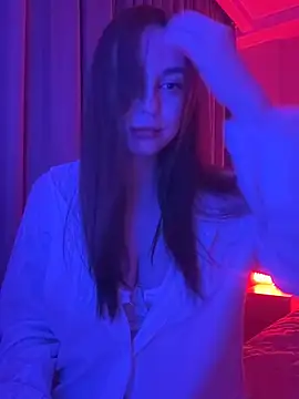 Warmmurr online show from 04.23.26