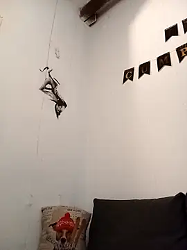 yoahotpetrafiery online show from 04.17.26