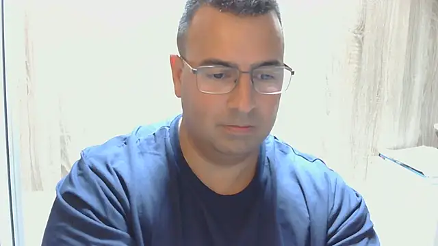 Snapshot of VanillaTime78-Jorge chatting on 05.25.26 VanillaTime78-Jorge online show from 05.25.26