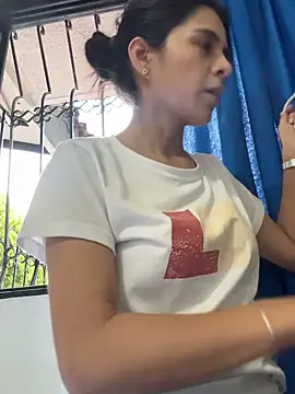 Snapshot of EvaMiranda chatting on 04.20.26 EvaMiranda online show from 04.20.26