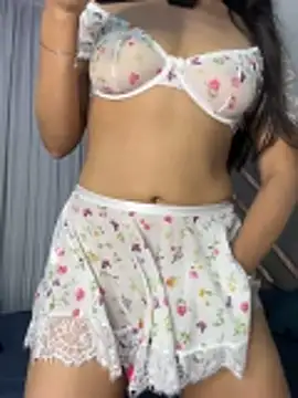 Snapshot of EvaMiranda chatting on 04.29.26 EvaMiranda online show from 04.29.26