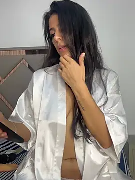 Snapshot of EvaMiranda chatting on 05.09.26 EvaMiranda online show from 05.09.26